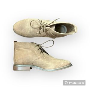 Clark’s Originals Desert Boot Tan, Women’s 9